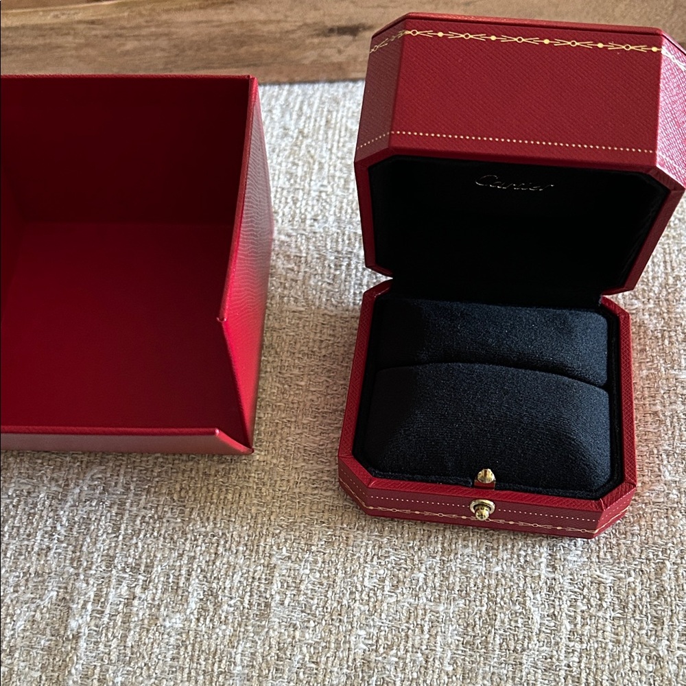 Cartier Red Gift Box with Gold Logo - Picture 3 of 4
